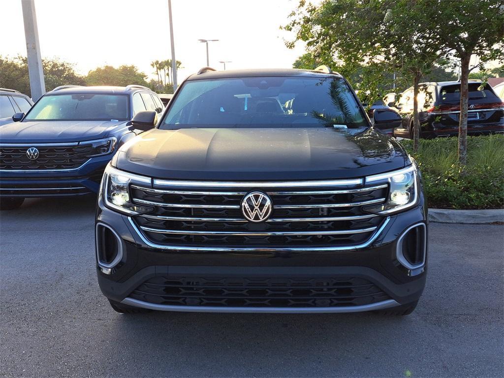 new 2025 Volkswagen Atlas car