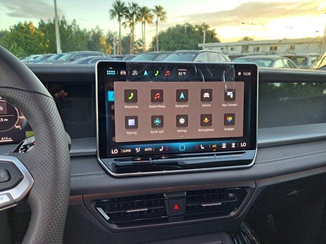 new 2025 Volkswagen Tiguan car, priced at $37,118