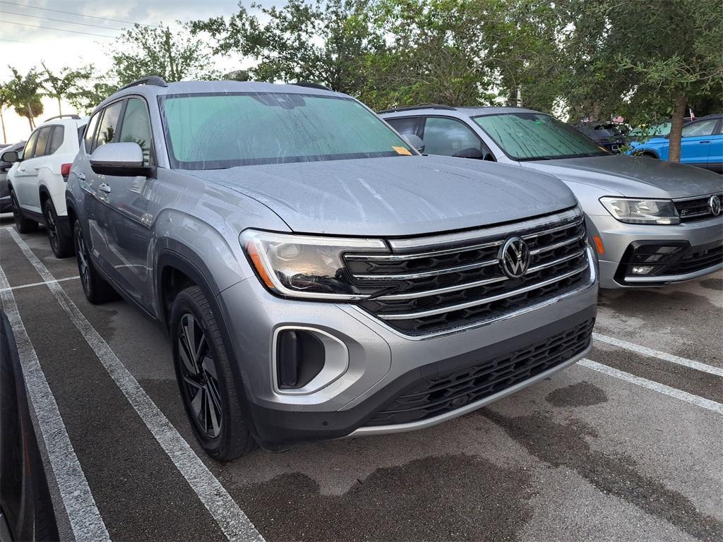 used 2024 Volkswagen Atlas car, priced at $29,010
