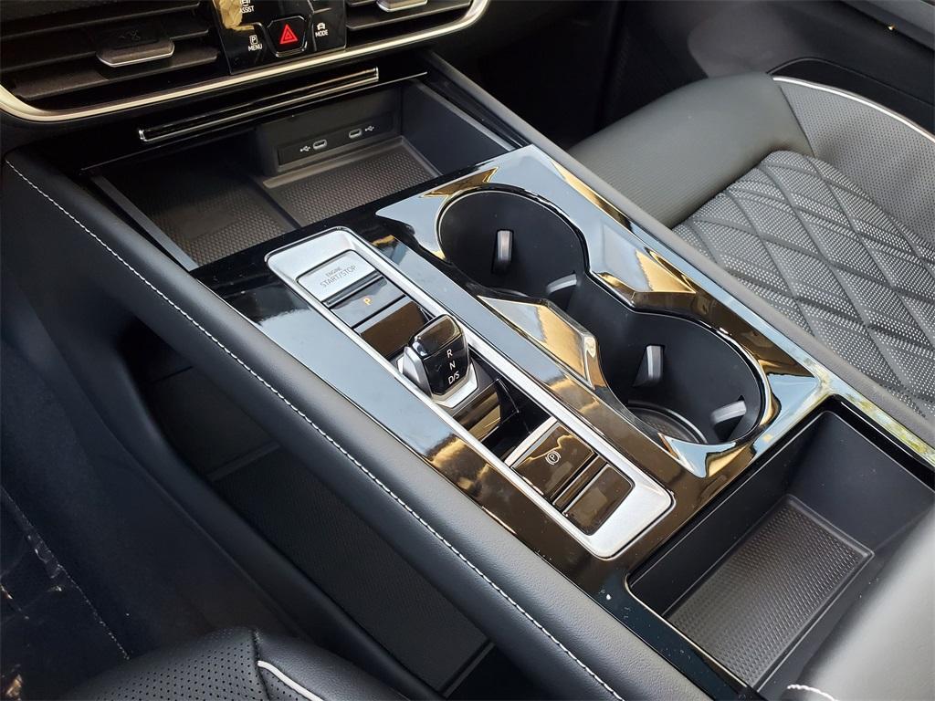 new 2025 Volkswagen Atlas car, priced at $51,105