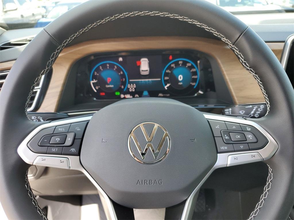 new 2025 Volkswagen Atlas car, priced at $40,466