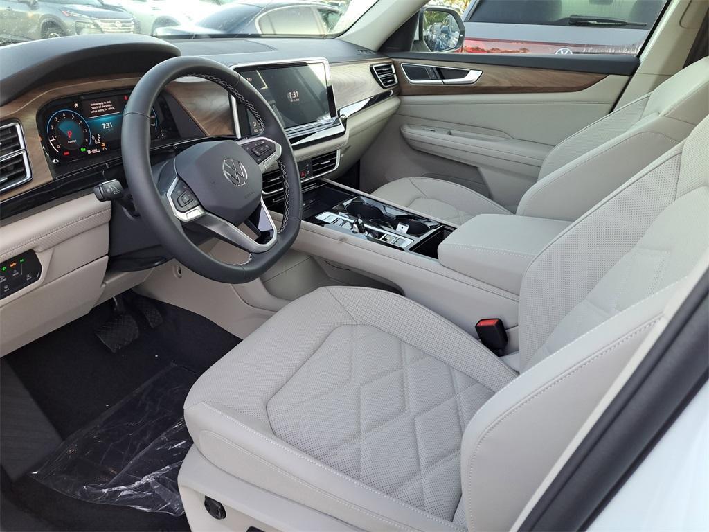 new 2025 Volkswagen Atlas car, priced at $41,584