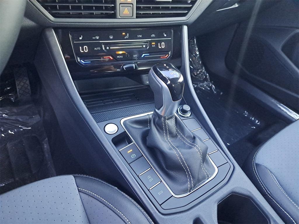 new 2025 Volkswagen Jetta car, priced at $25,933