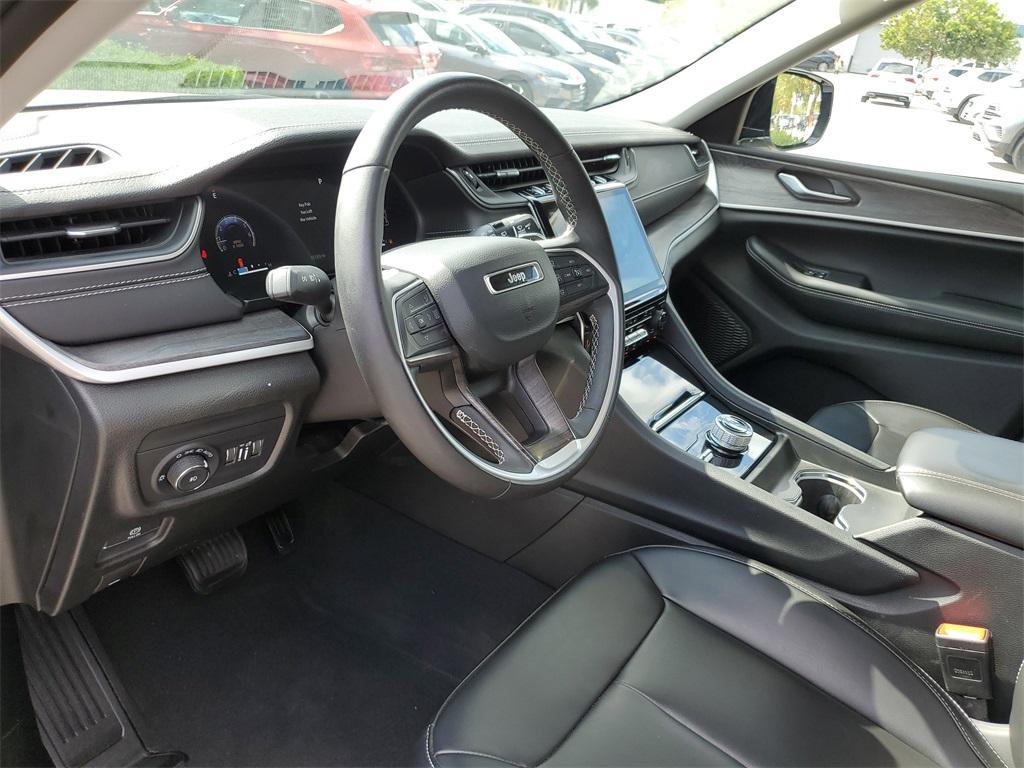 used 2024 Jeep Grand Cherokee car, priced at $34,115