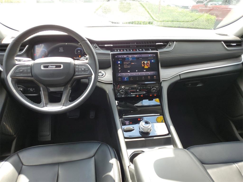used 2024 Jeep Grand Cherokee car, priced at $34,115