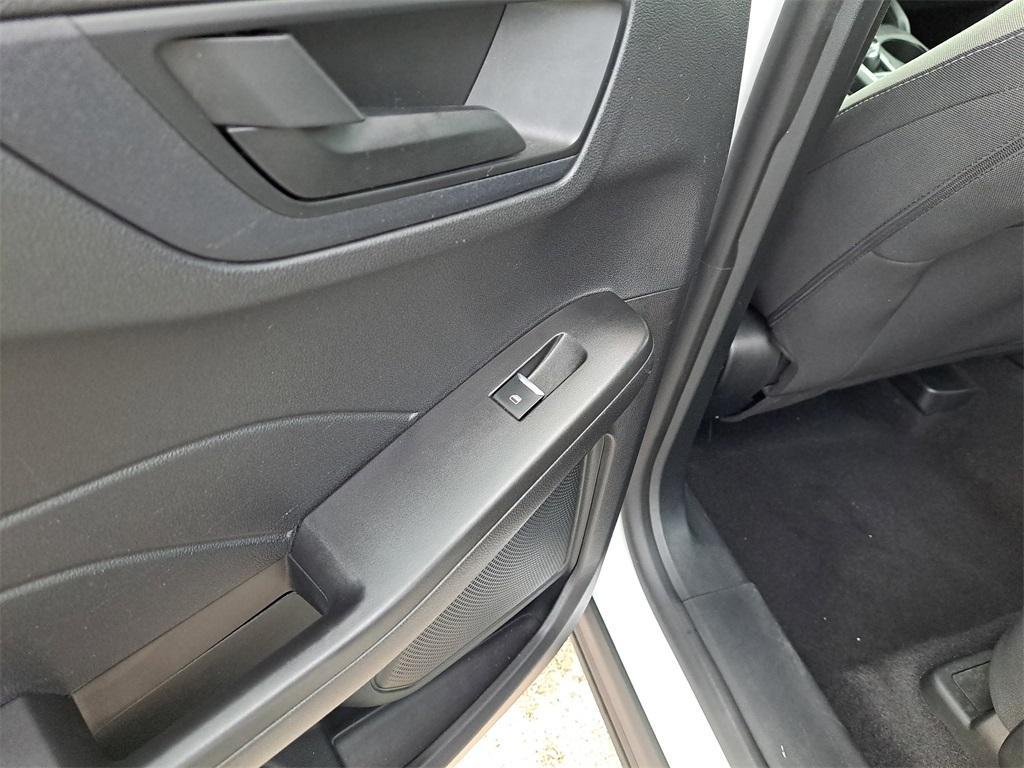 used 2021 Ford Escape car, priced at $13,499