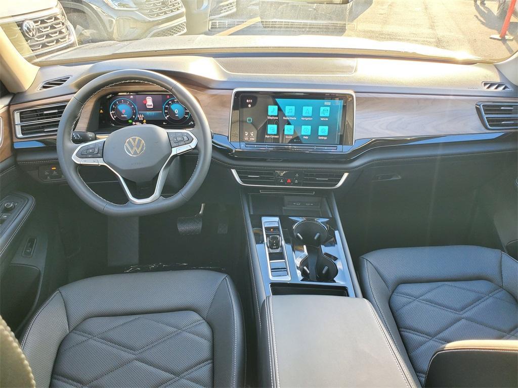 new 2025 Volkswagen Atlas car, priced at $40,986