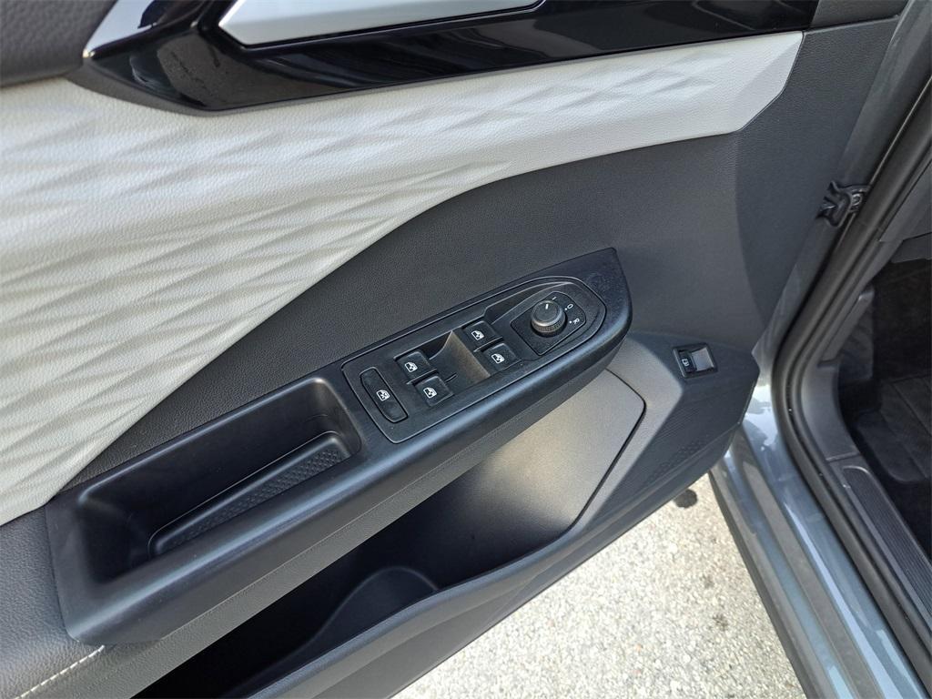 used 2024 Volkswagen Taos car, priced at $19,392