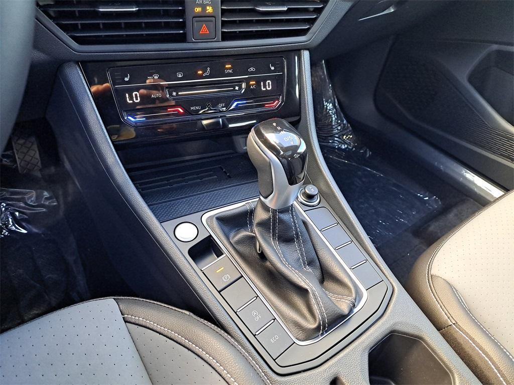 new 2025 Volkswagen Jetta car, priced at $26,589