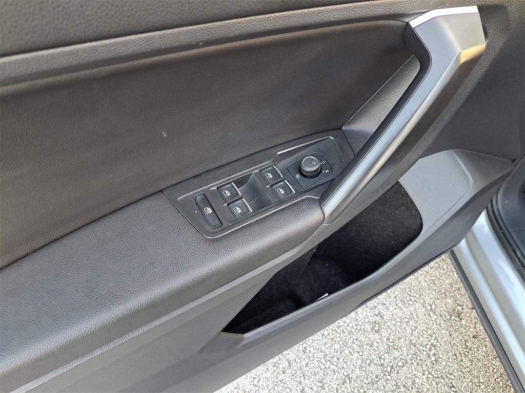 used 2021 Volkswagen Tiguan car, priced at $15,791
