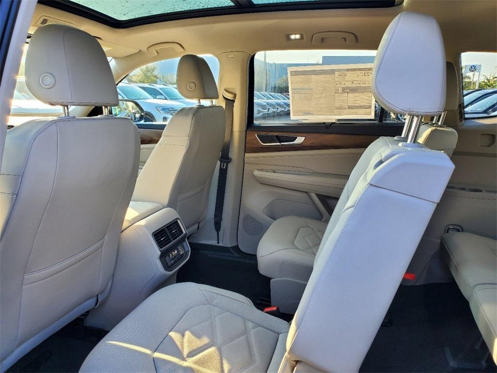new 2025 Volkswagen Atlas car, priced at $41,923