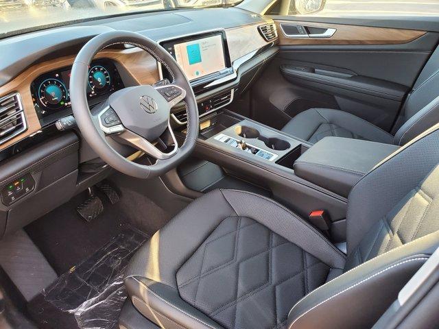 new 2025 Volkswagen Atlas car, priced at $35,813
