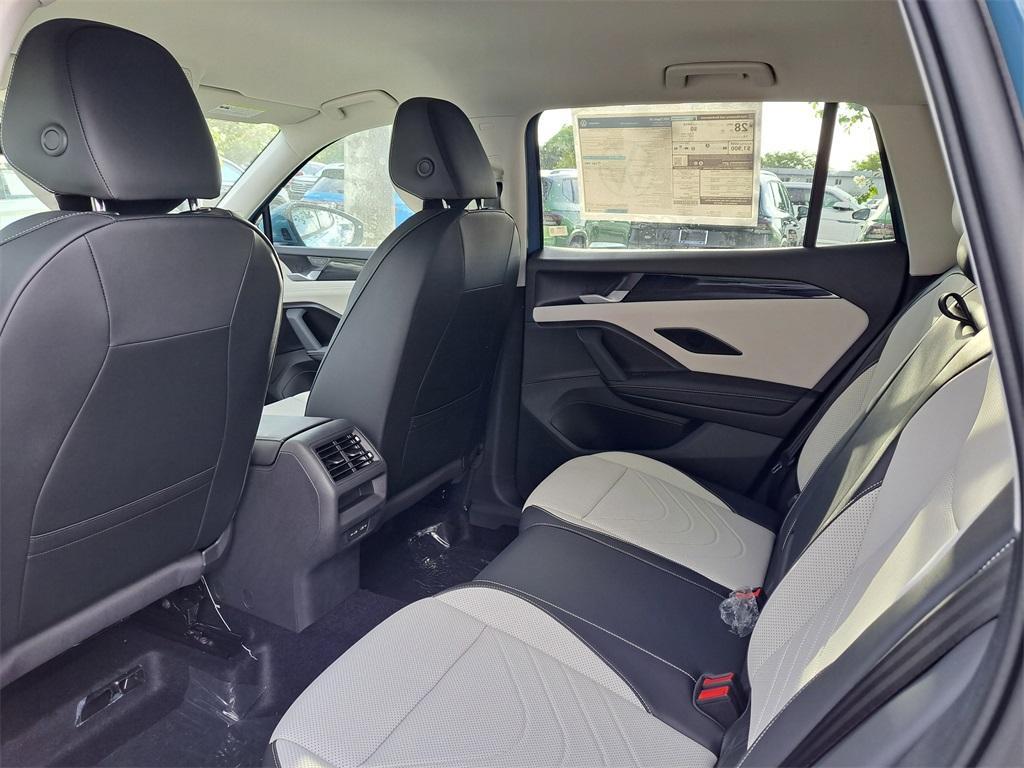 new 2025 Volkswagen Tiguan car, priced at $32,884