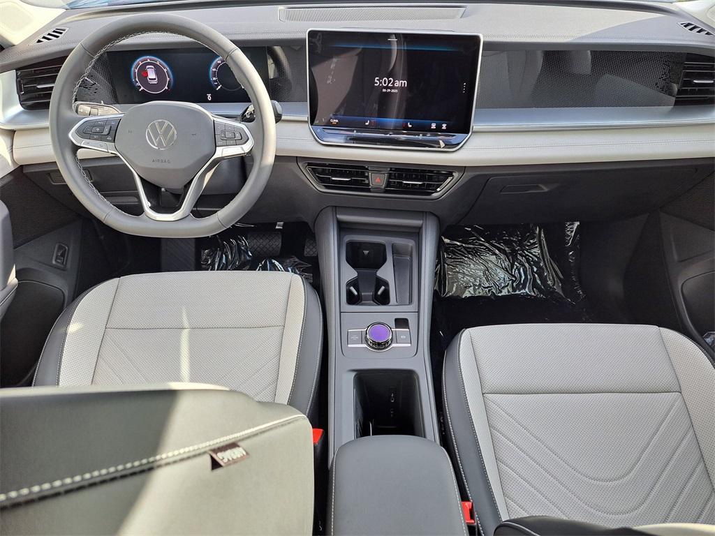 new 2025 Volkswagen Tiguan car, priced at $32,884