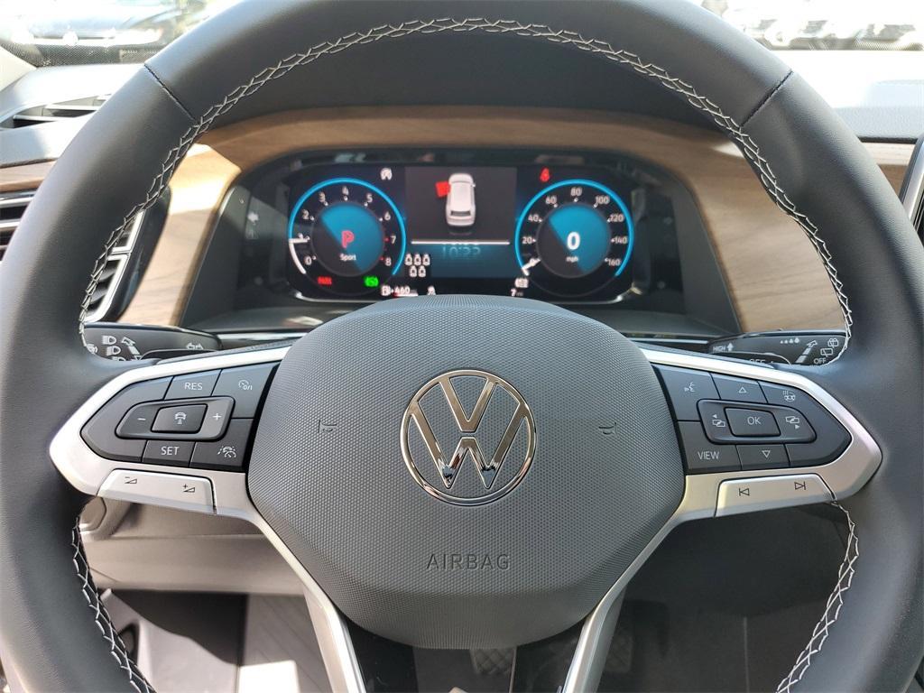 new 2025 Volkswagen Atlas car, priced at $39,954