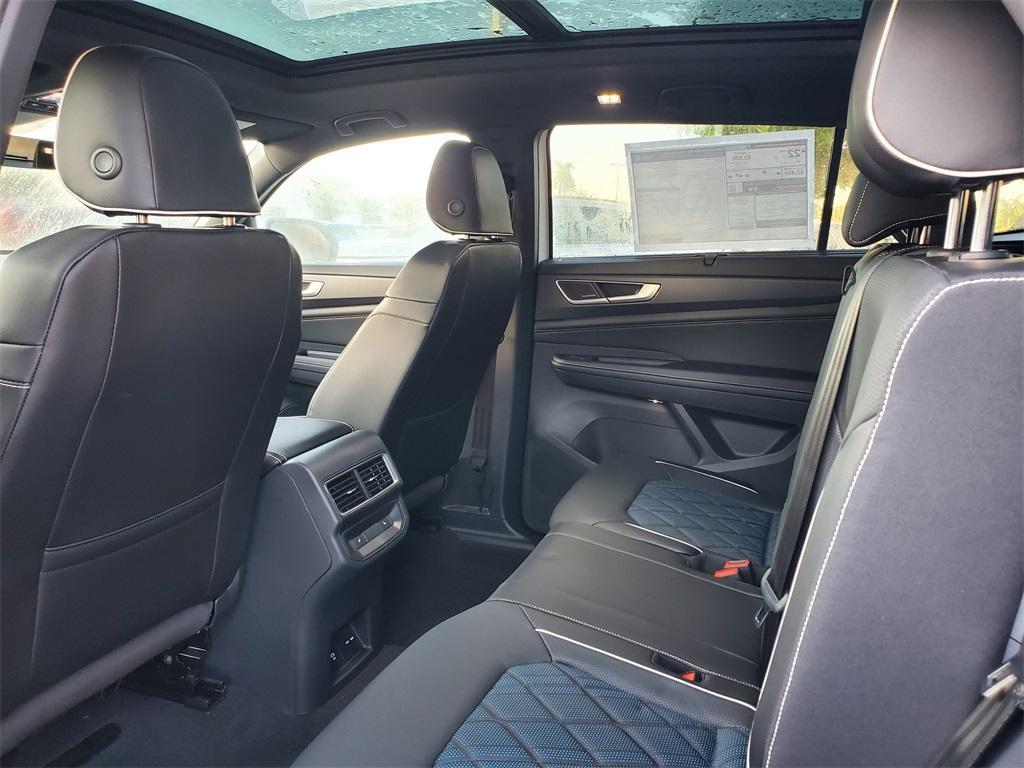 new 2025 Volkswagen Atlas Cross Sport car, priced at $52,129