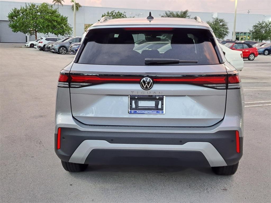 new 2025 Volkswagen Tiguan car, priced at $30,515