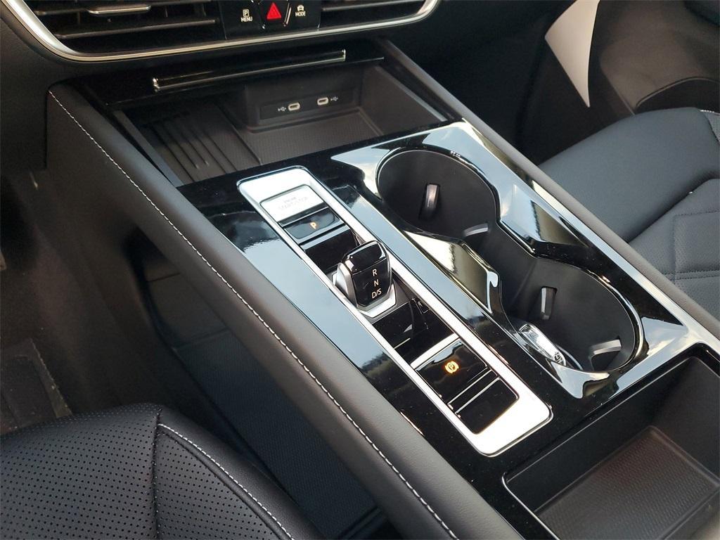 new 2025 Volkswagen Atlas car, priced at $40,466