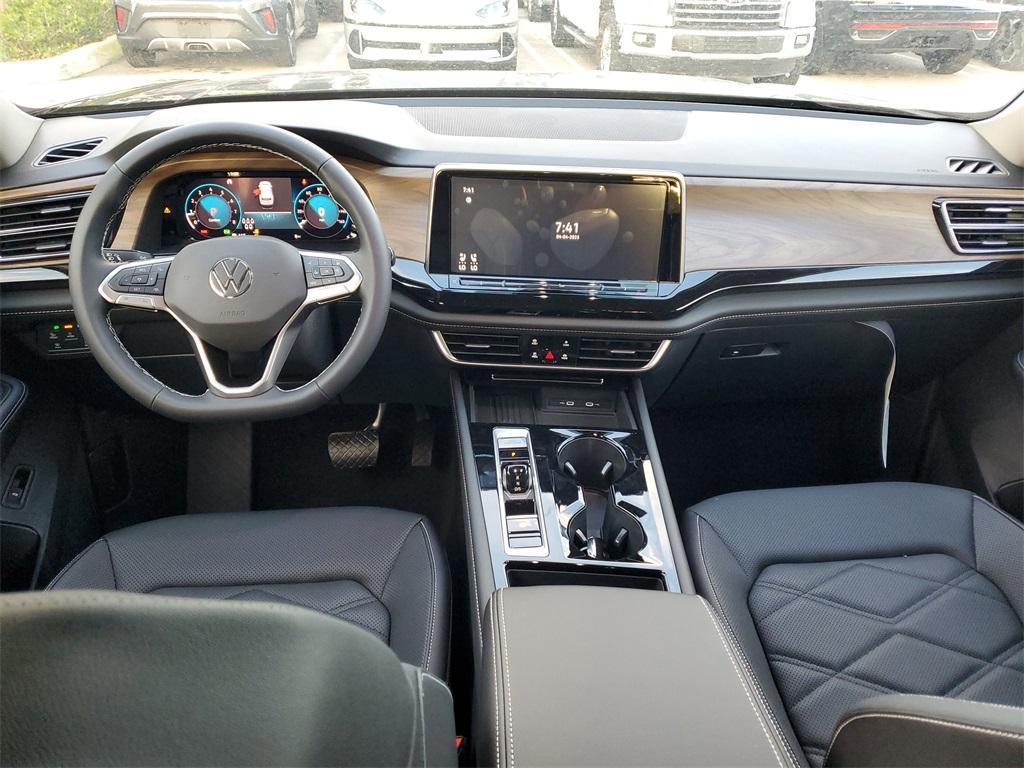 new 2025 Volkswagen Atlas car, priced at $40,466