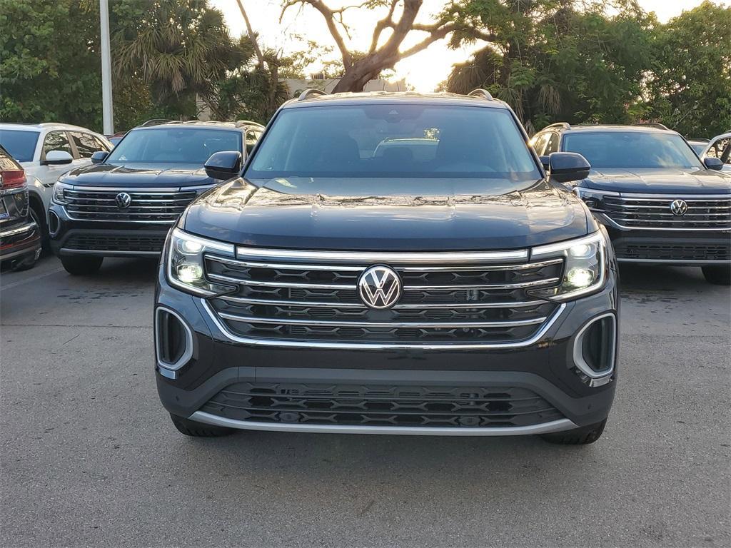 new 2025 Volkswagen Atlas car, priced at $40,466