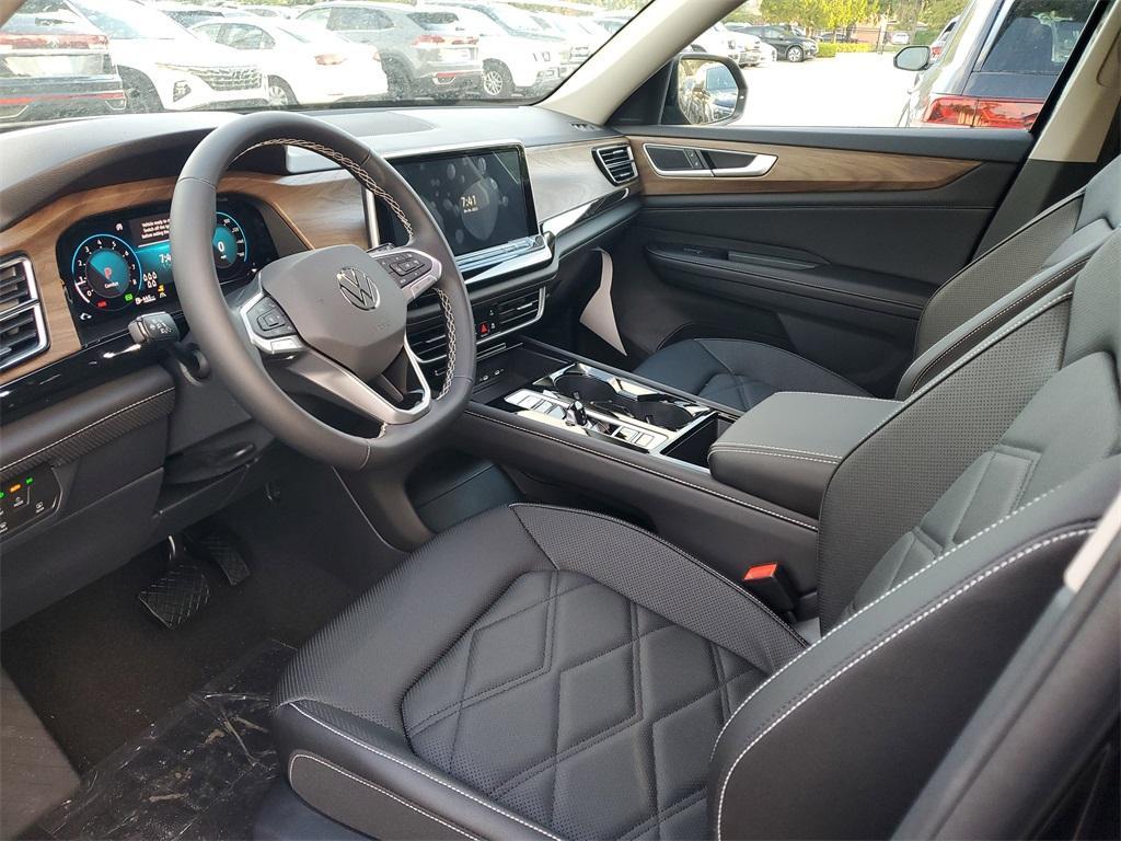 new 2025 Volkswagen Atlas car, priced at $40,466