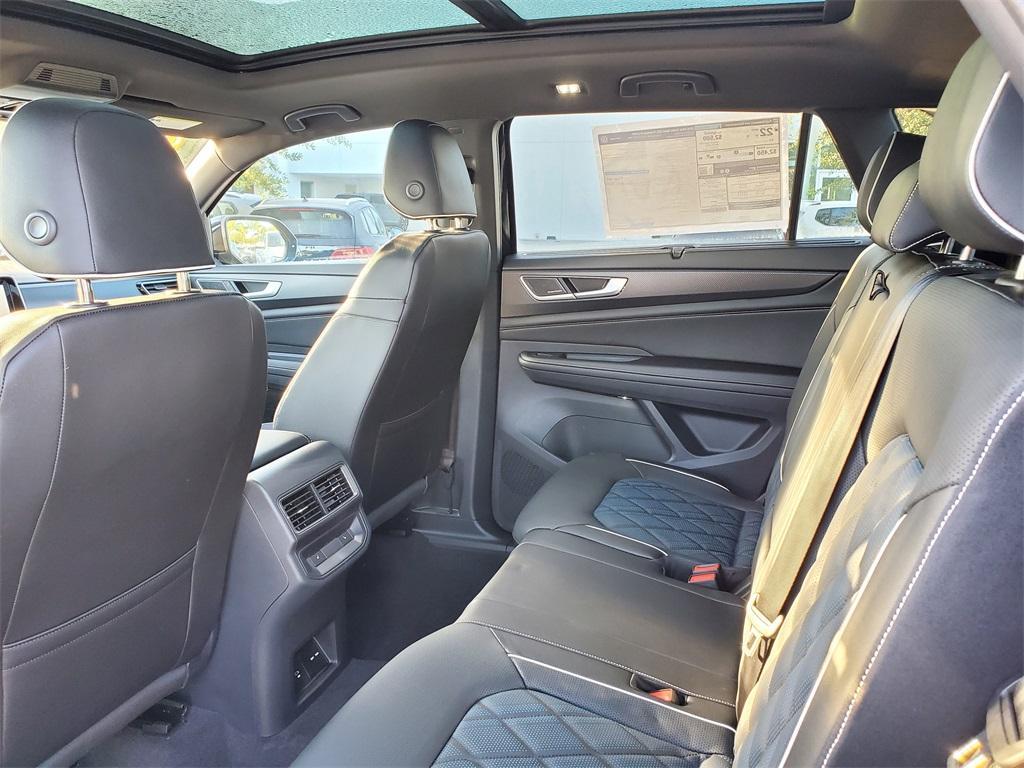 new 2025 Volkswagen Atlas Cross Sport car, priced at $51,692