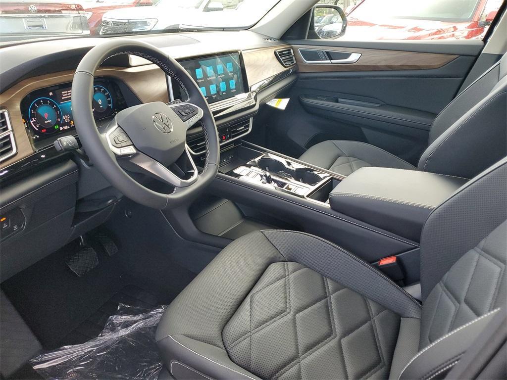 new 2025 Volkswagen Atlas car, priced at $41,498