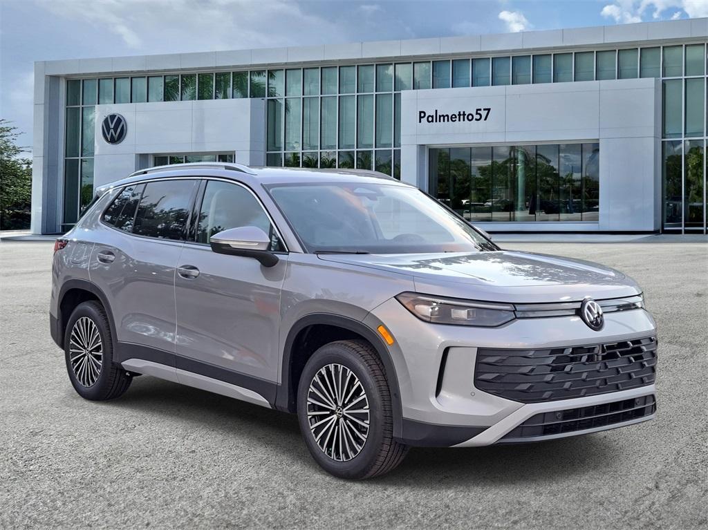 new 2025 Volkswagen Tiguan car, priced at $30,773