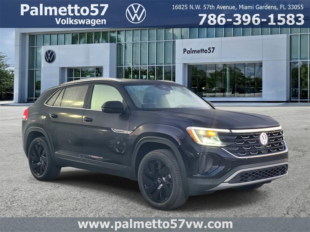 new 2025 Volkswagen Atlas Cross Sport car, priced at $41,437