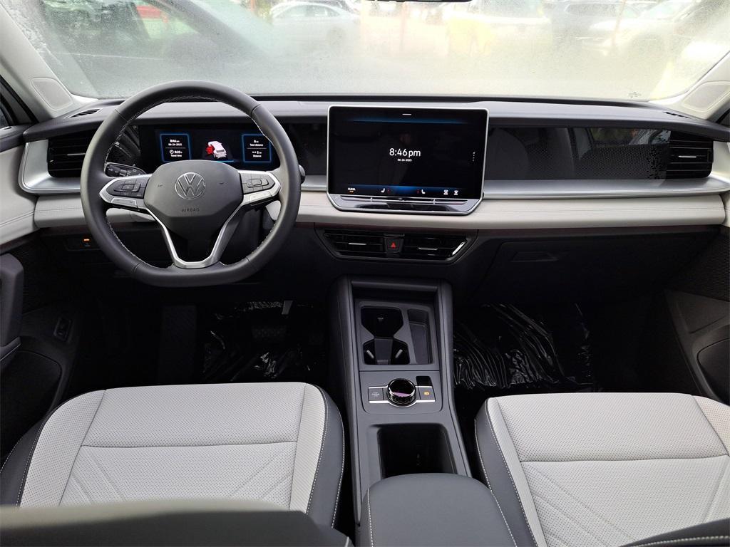 new 2025 Volkswagen Tiguan car, priced at $33,634