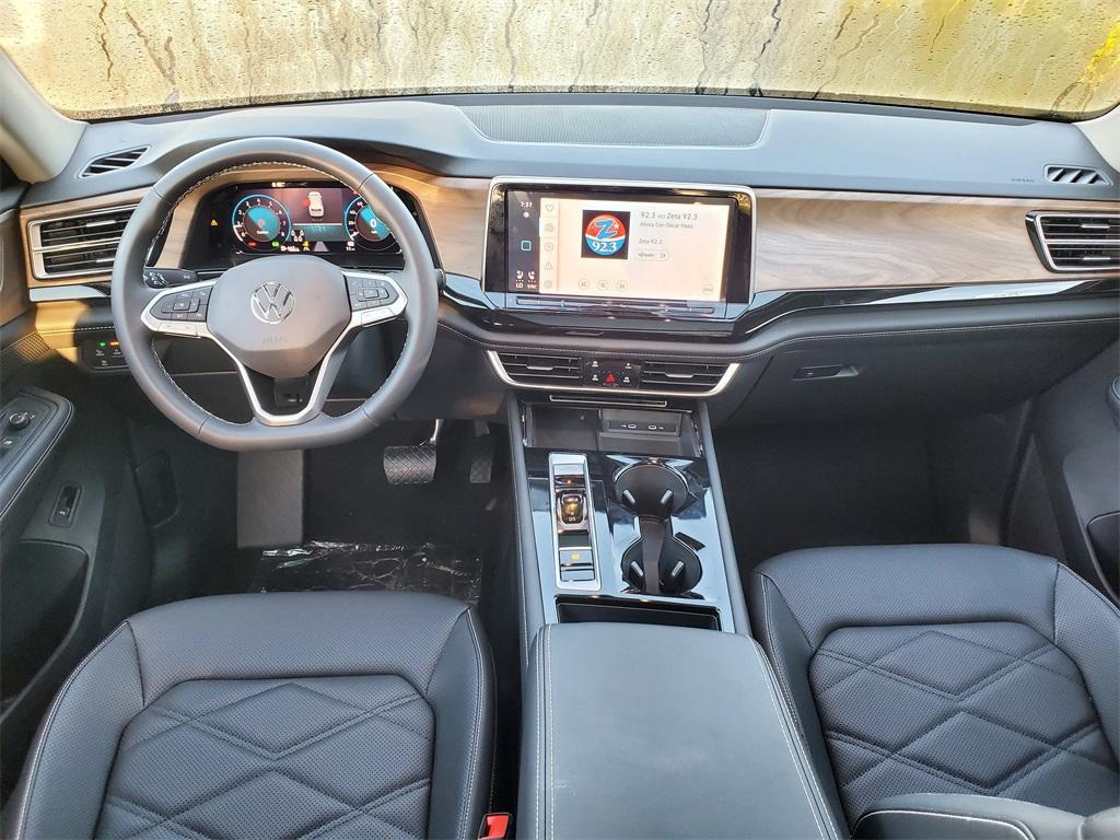 new 2025 Volkswagen Atlas car, priced at $40,813