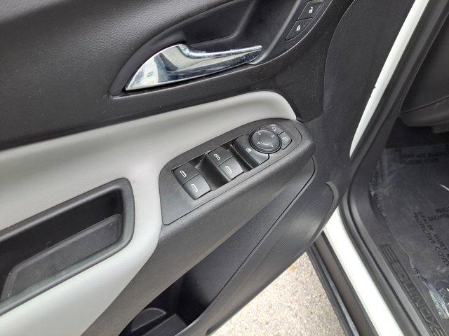 used 2021 Chevrolet Equinox car, priced at $10,699