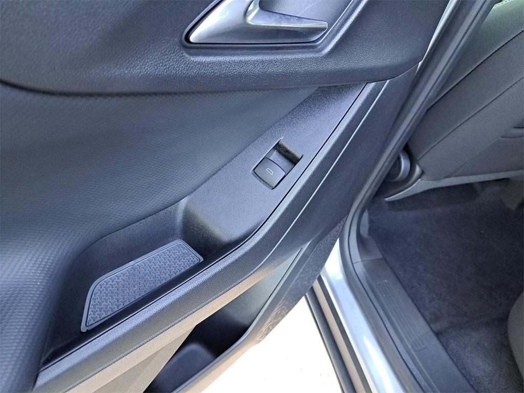 used 2025 Chevrolet Equinox car, priced at $23,099