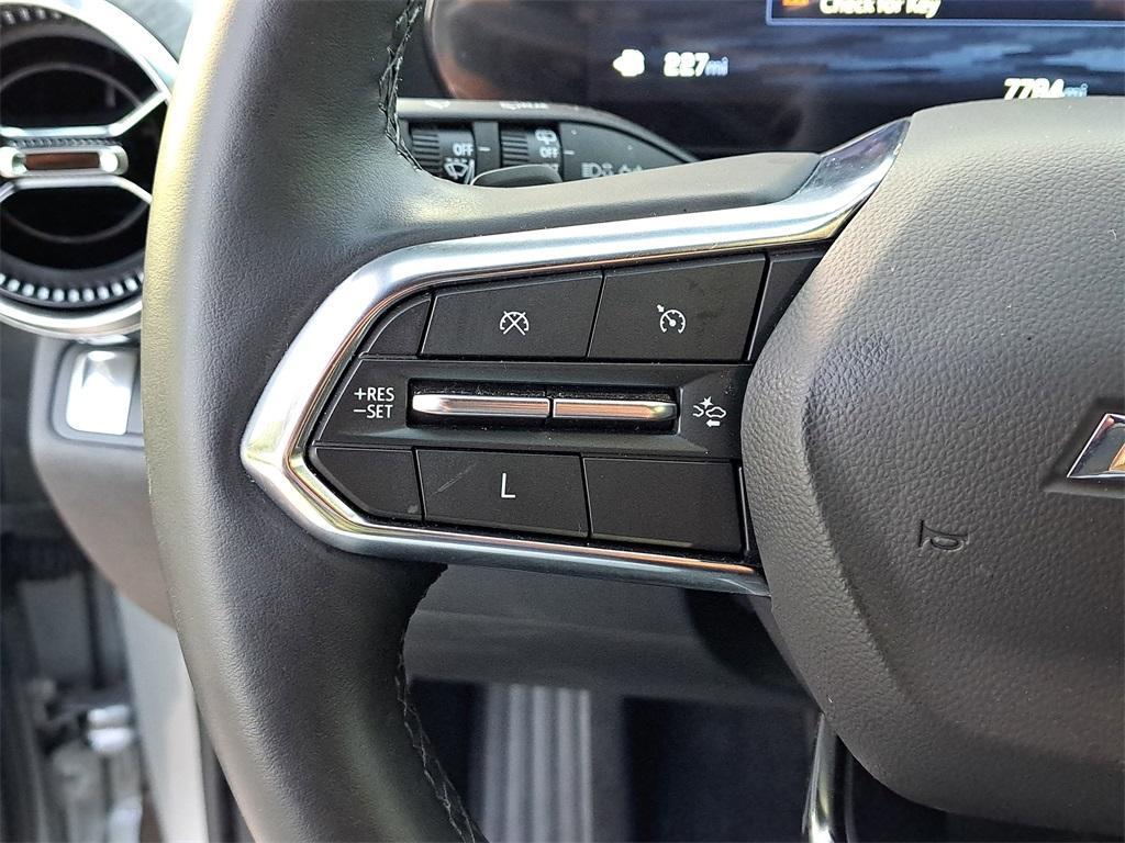 used 2025 Chevrolet Equinox car, priced at $23,099