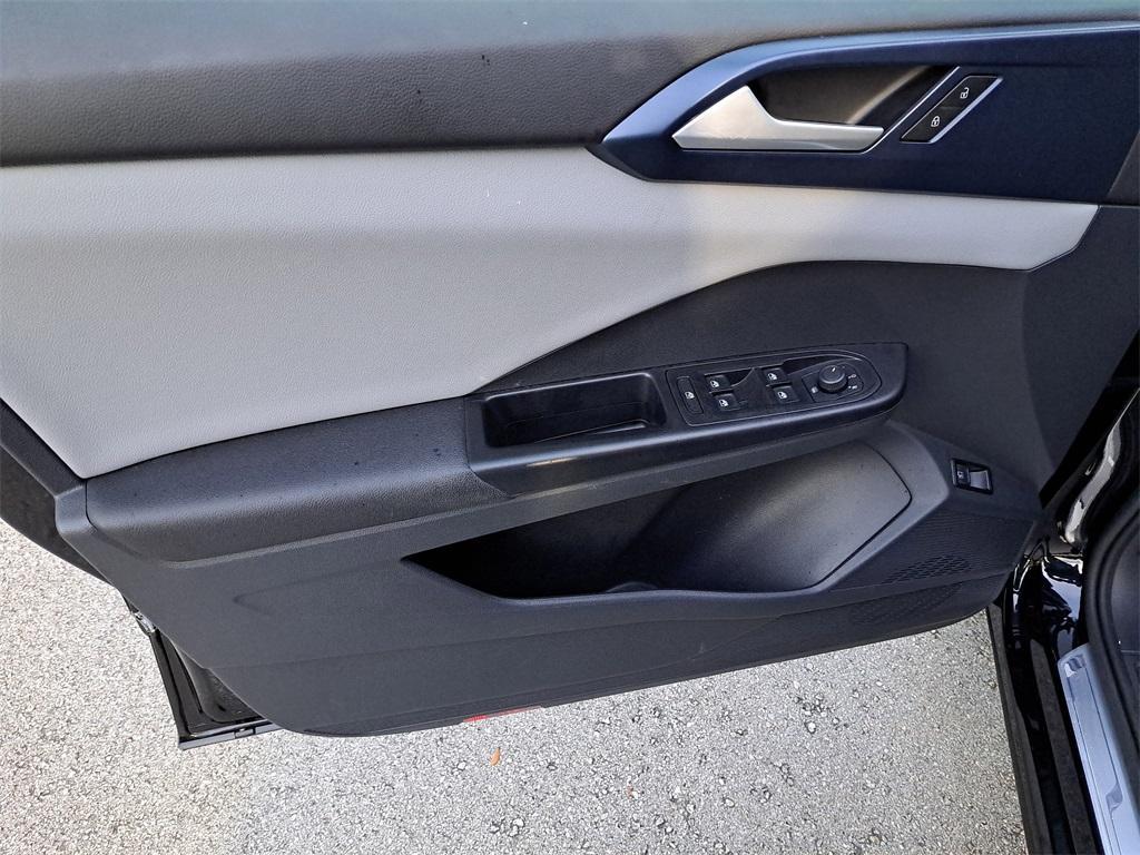 used 2023 Volkswagen Taos car, priced at $18,846