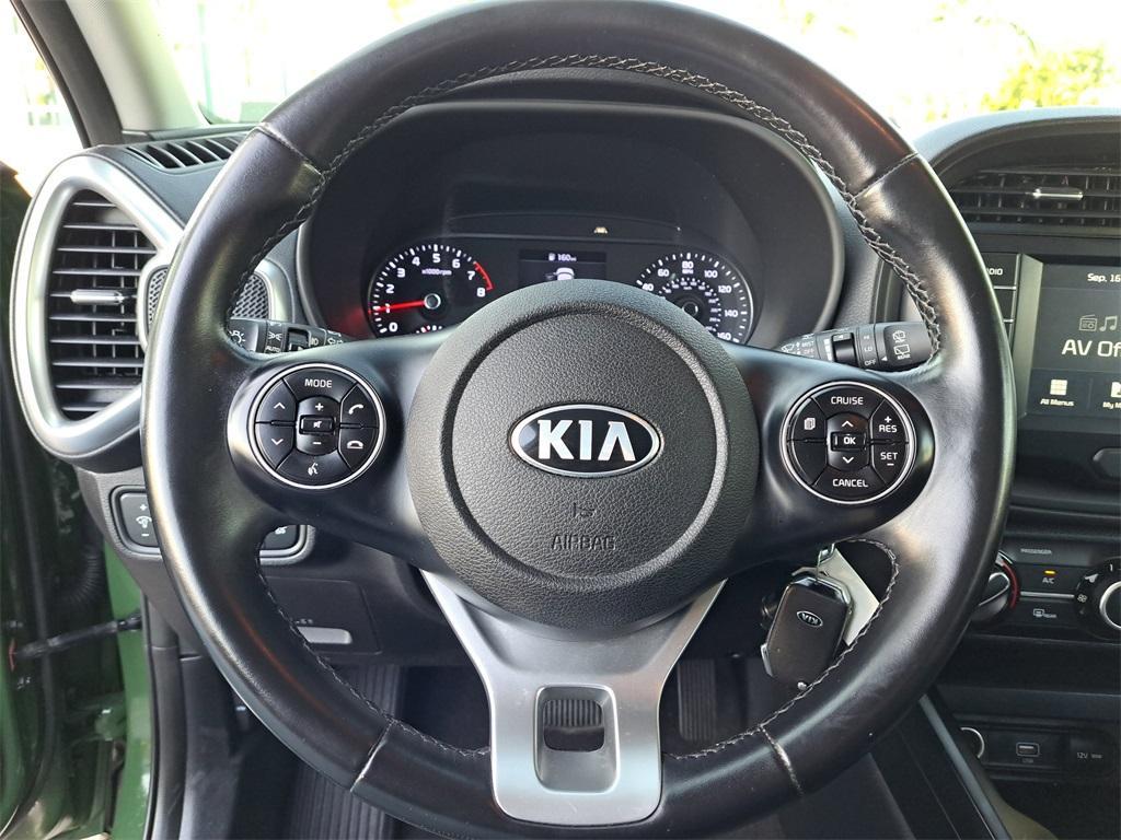 used 2021 Kia Soul car, priced at $15,281