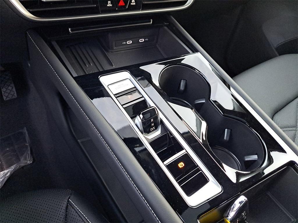 new 2025 Volkswagen Atlas car, priced at $41,325