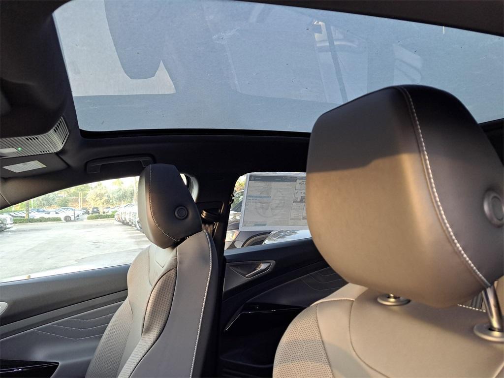 new 2025 Volkswagen ID.4 car, priced at $49,432