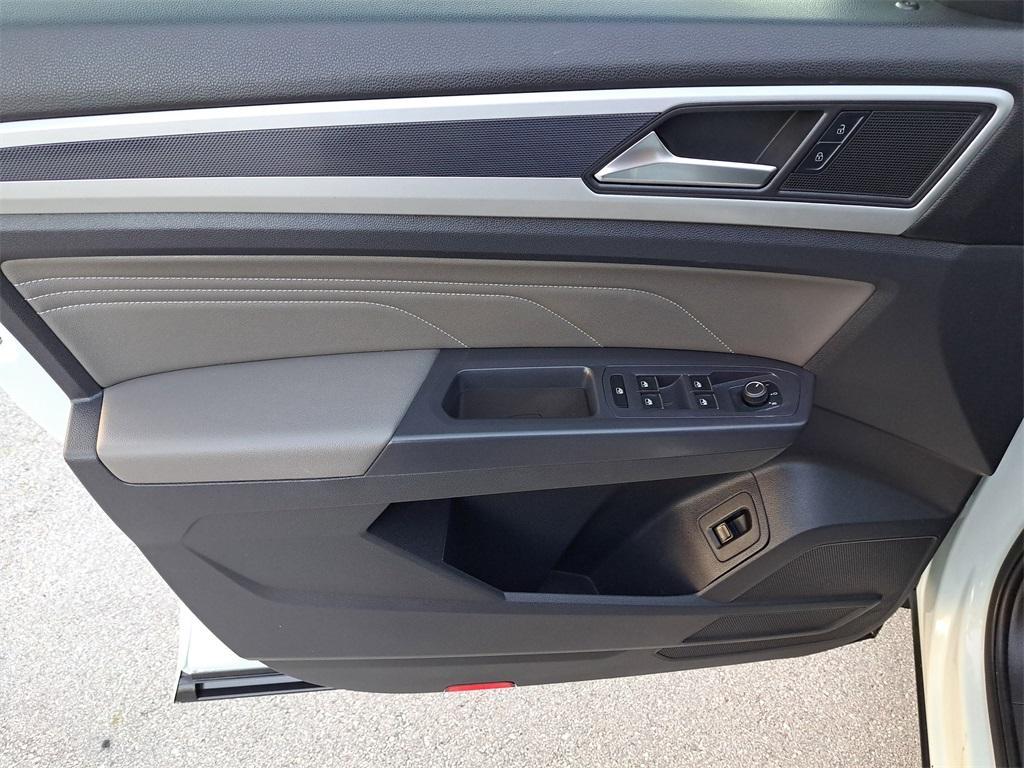 used 2021 Volkswagen Atlas car, priced at $22,704