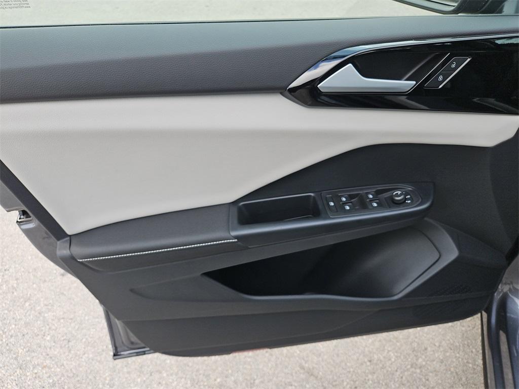 new 2025 Volkswagen Taos car, priced at $26,327
