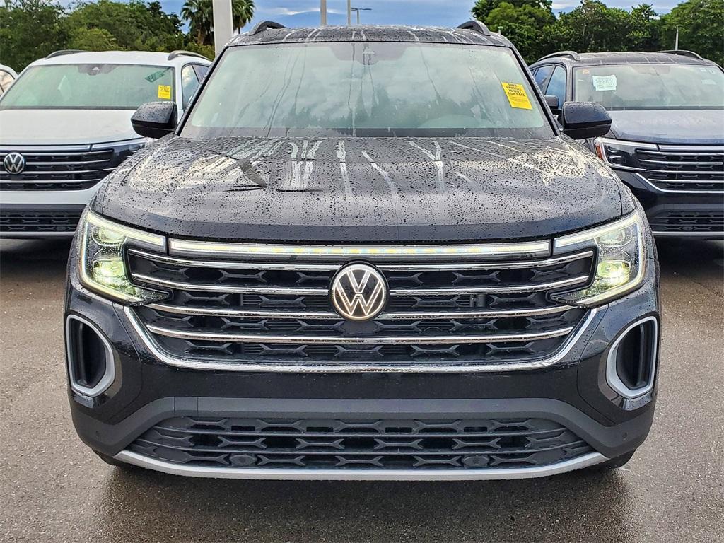 new 2025 Volkswagen Atlas car, priced at $42,096