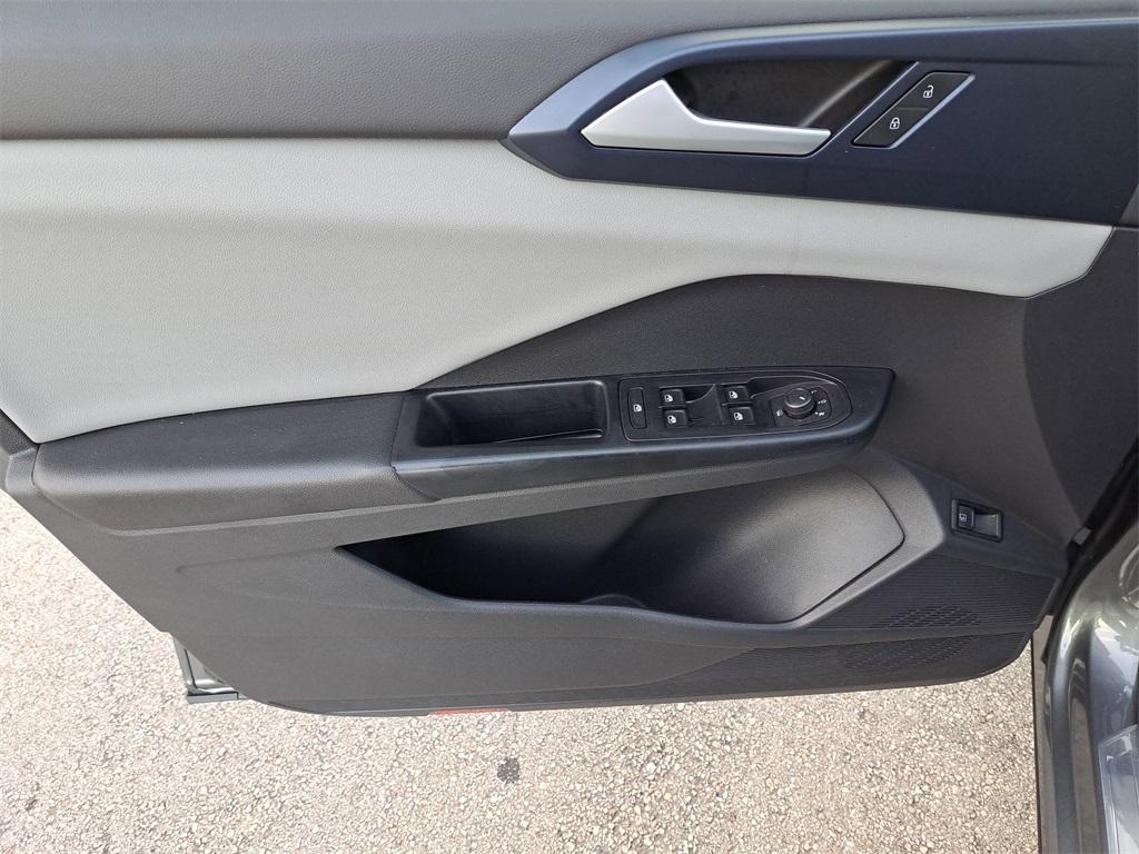 used 2022 Volkswagen Taos car, priced at $16,509