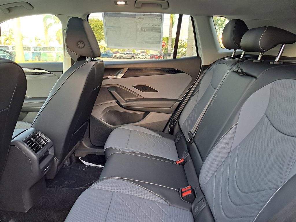 new 2025 Volkswagen Tiguan car, priced at $33,634