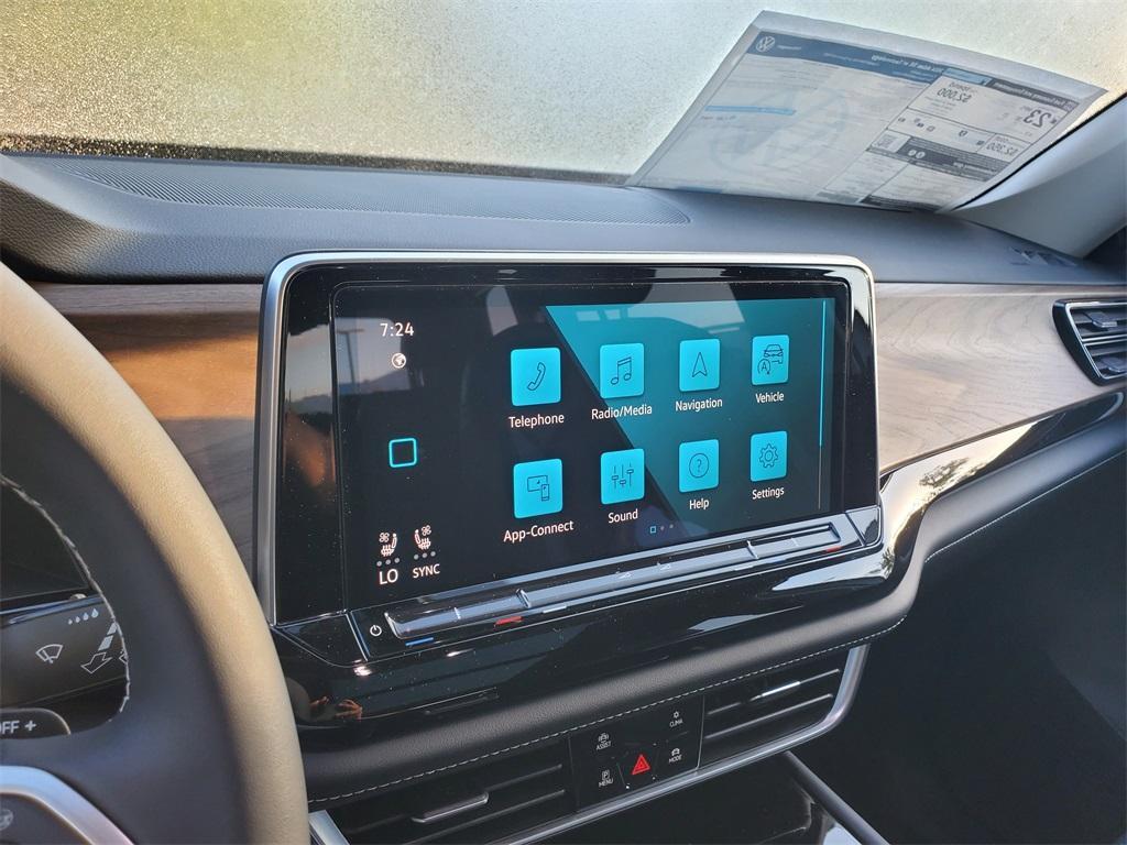 new 2025 Volkswagen Atlas car, priced at $40,466
