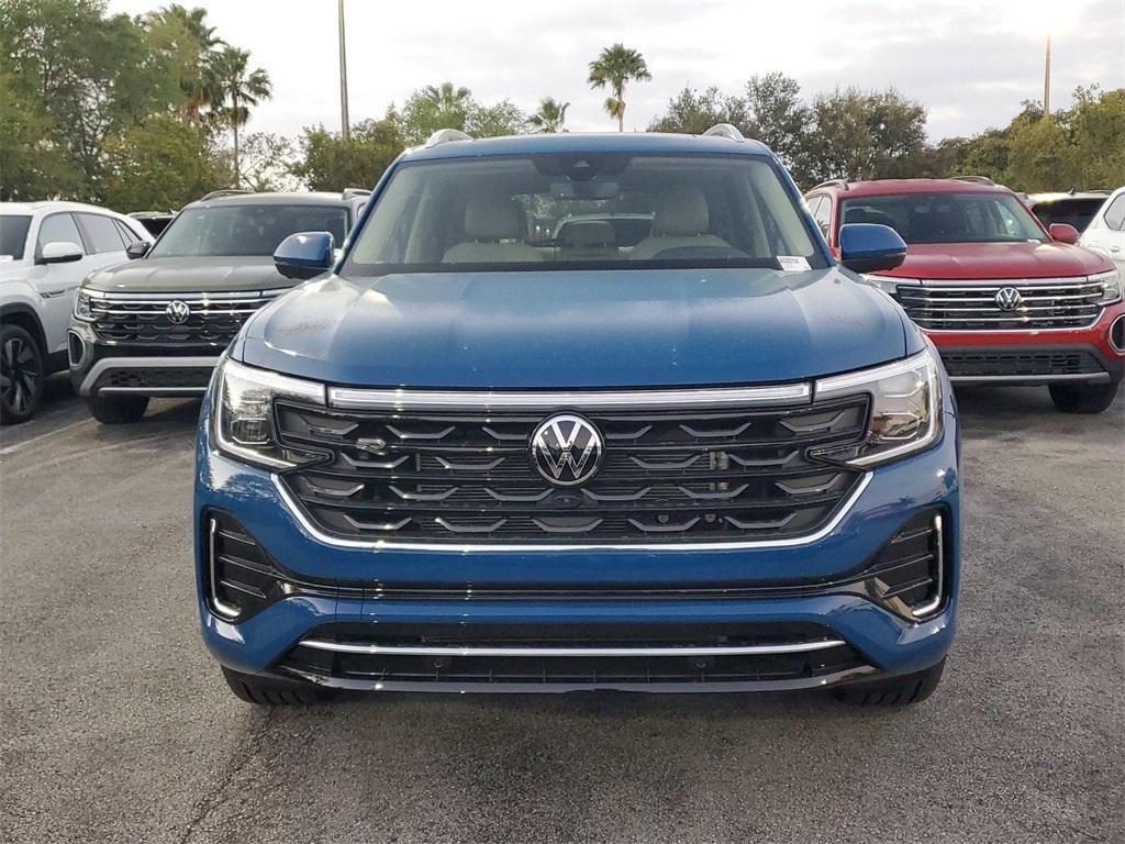new 2025 Volkswagen Atlas car, priced at $50,668