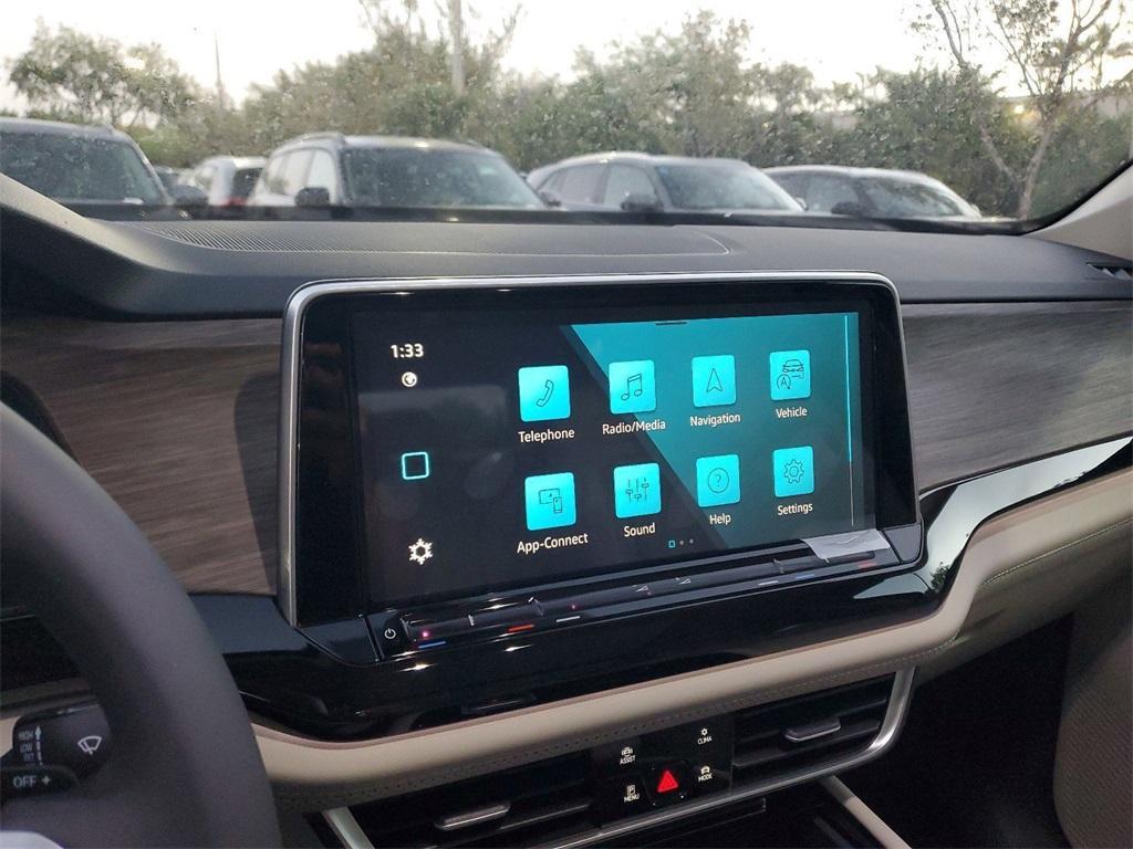 new 2025 Volkswagen Atlas car, priced at $50,668