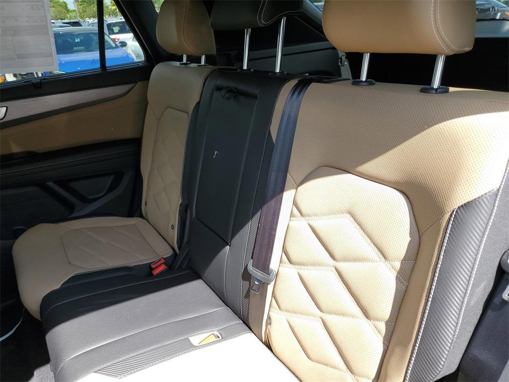 new 2025 Volkswagen Atlas Cross Sport car, priced at $40,893