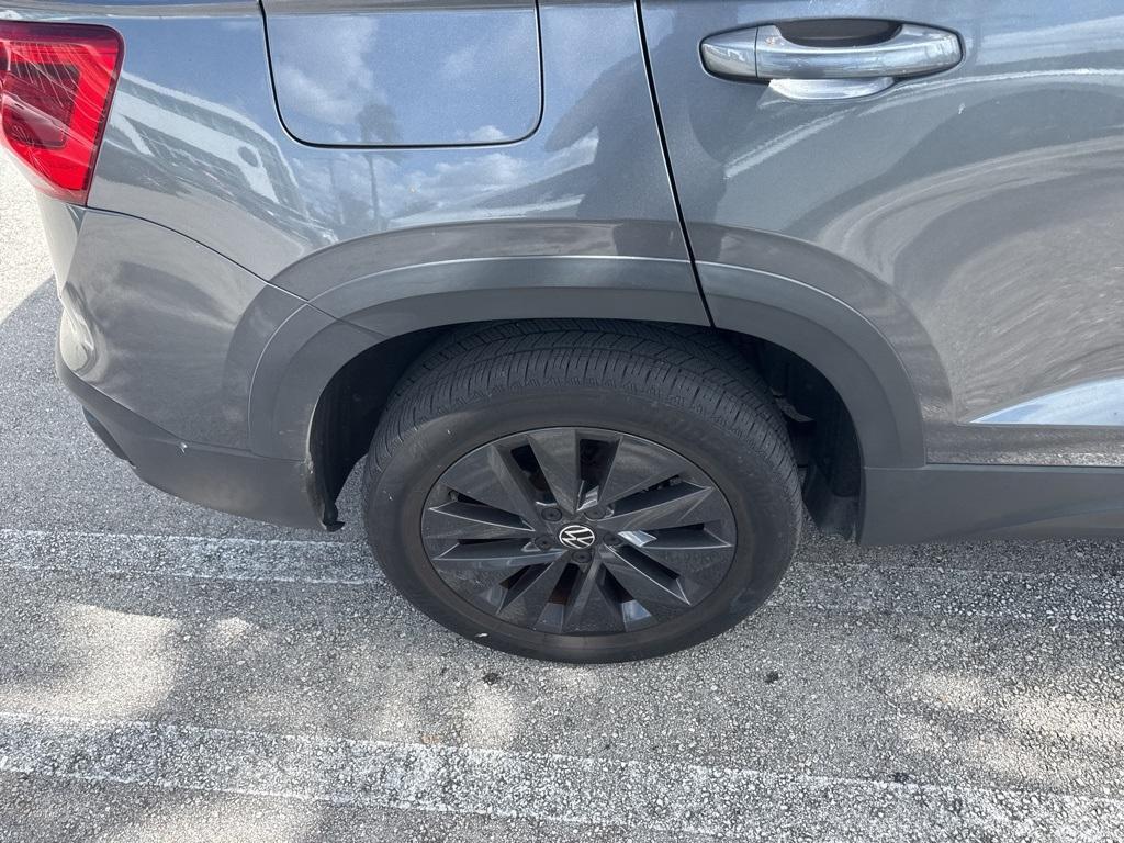 used 2022 Volkswagen Taos car, priced at $18,214