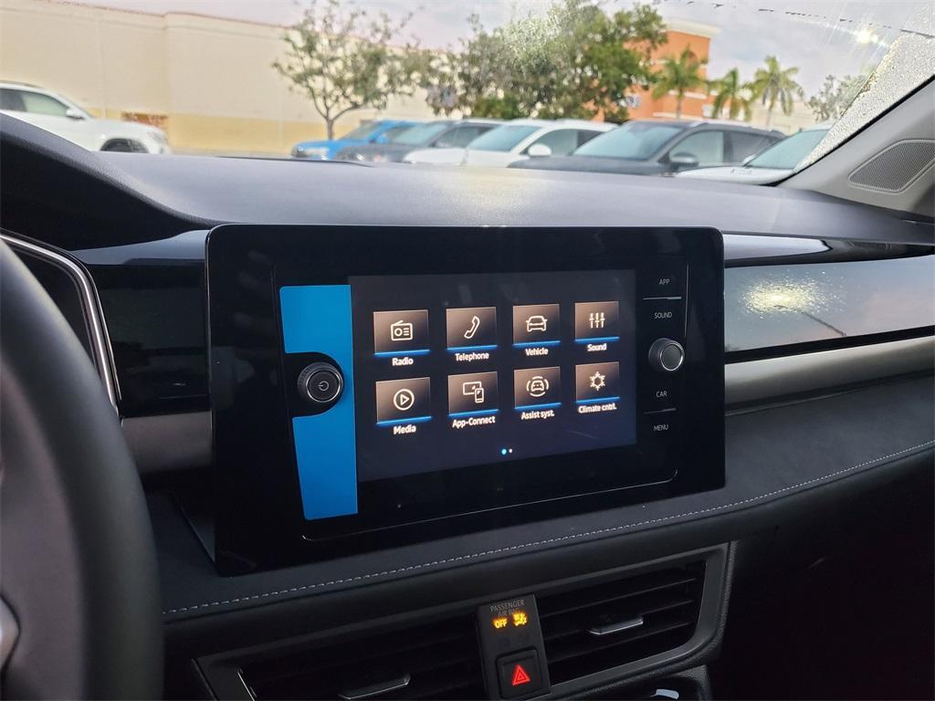 new 2025 Volkswagen Taos car, priced at $30,906