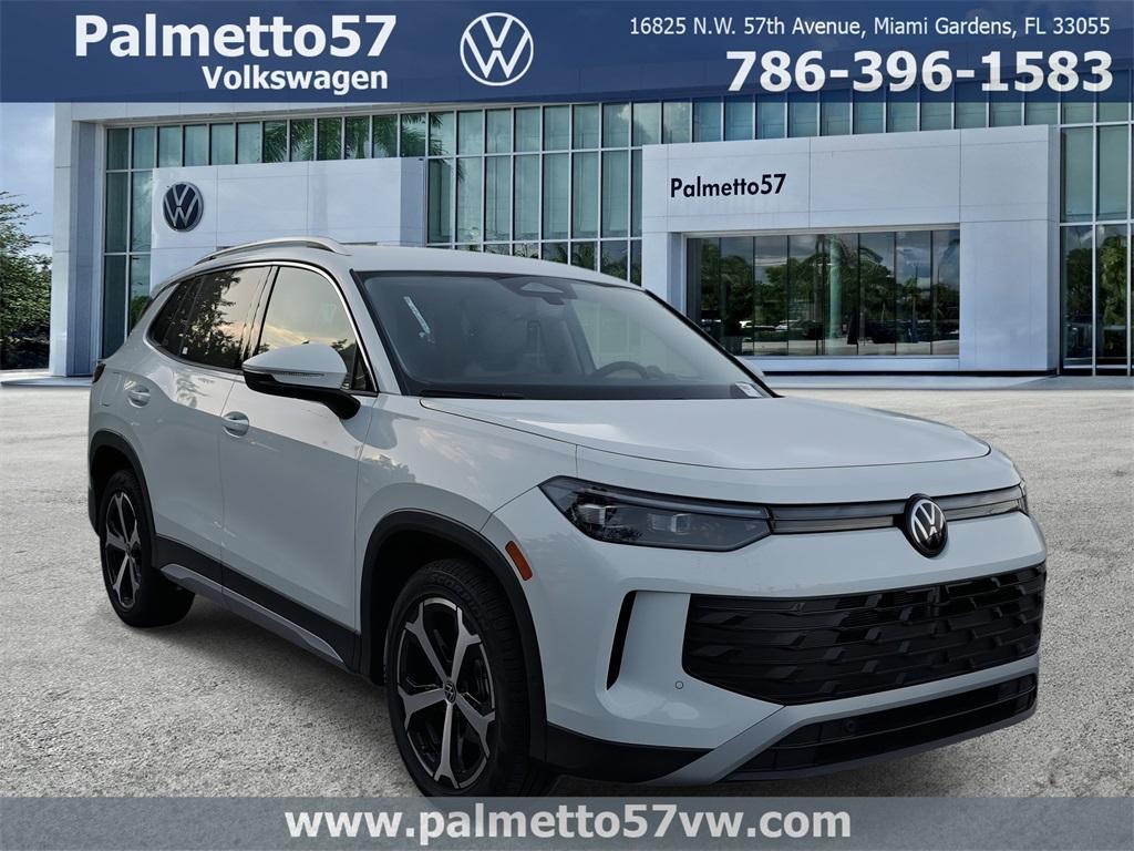 new 2025 Volkswagen Tiguan car, priced at $33,611